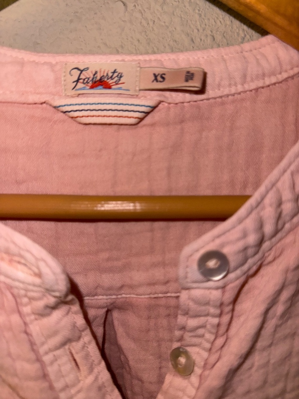 Pink Faherty Dream Cotton Gauze Desmond Top XS - Picture 2 of 3